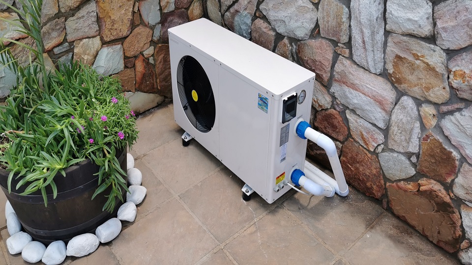 heat-pumps-for-pools-ultra-solar-installations