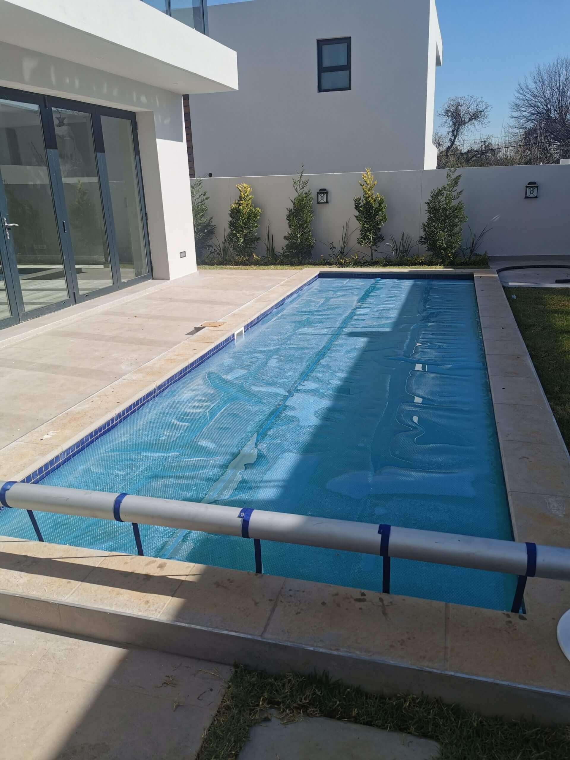 swimming-pool-covers-installations-ultra-solar-500-micron